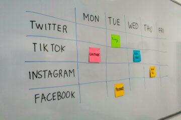 Social media content plan for startups 30-day calendar